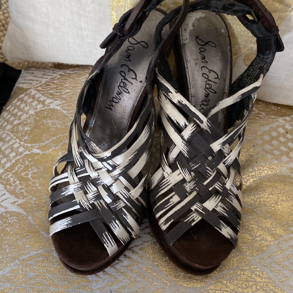 Sam Edelman size 7 wood heel 4 in satin